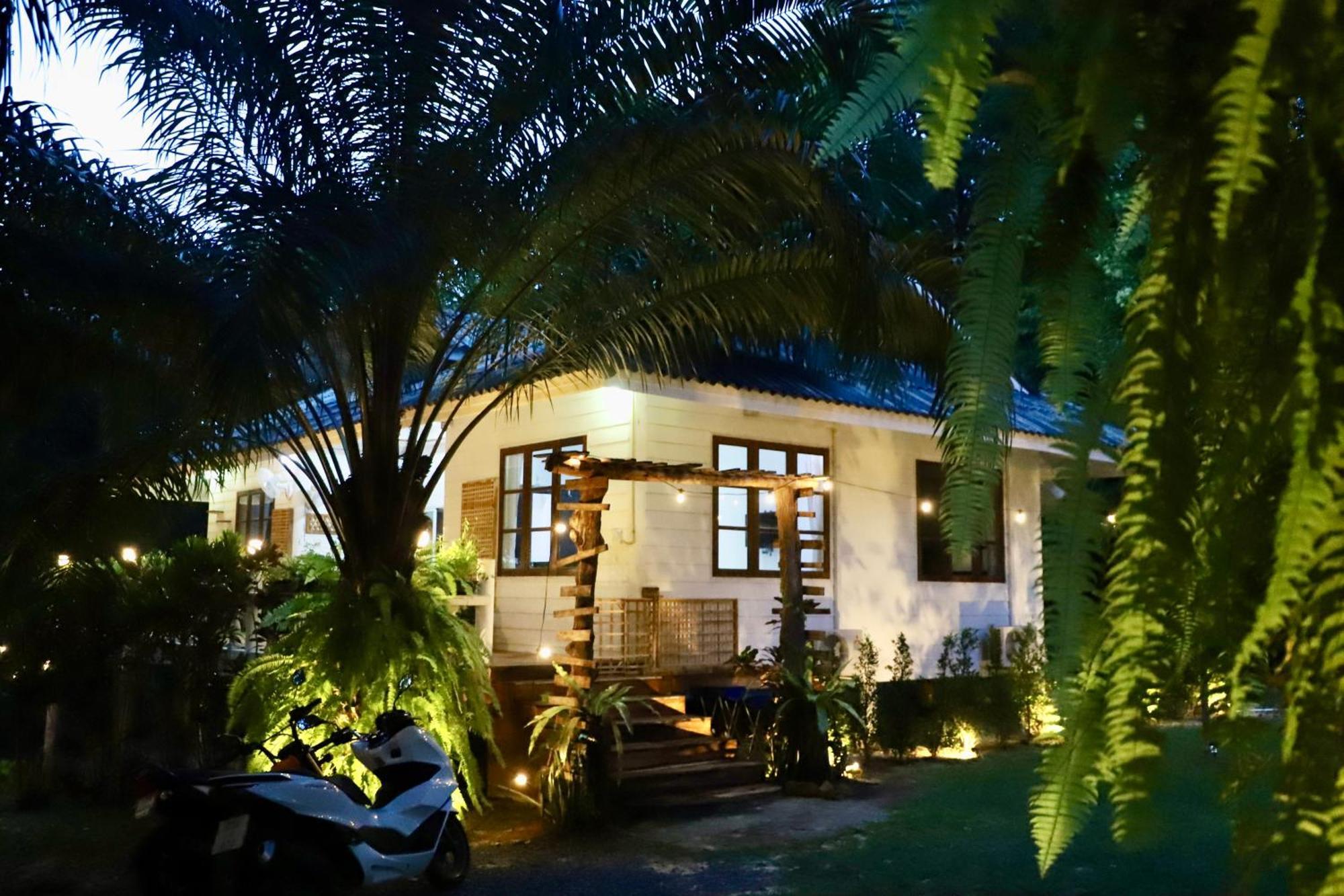Kood Life Ko Kut Exterior foto